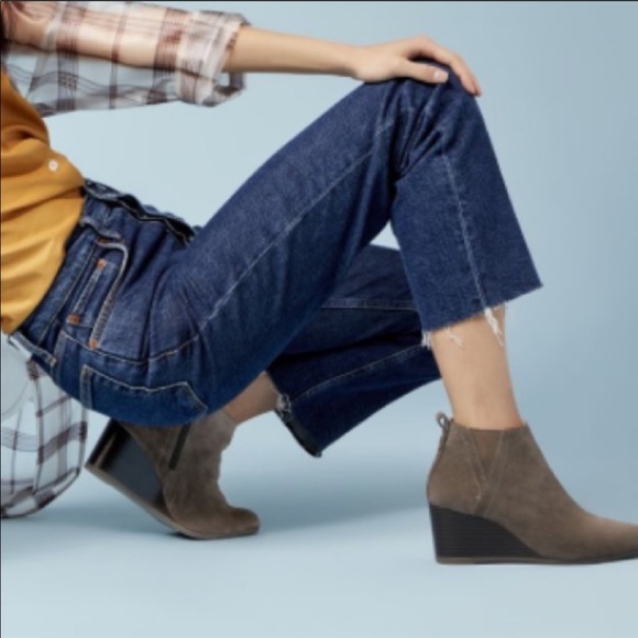 Vionic Shoes - VIONIC | PALMOA